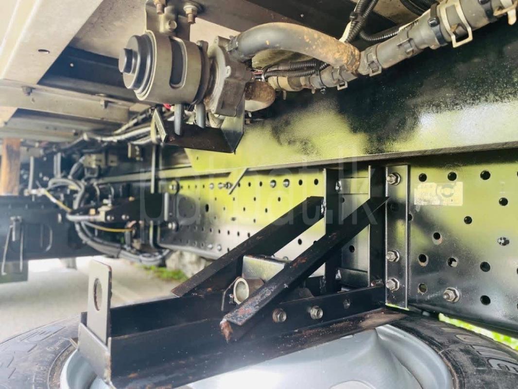 Advertisement image 6