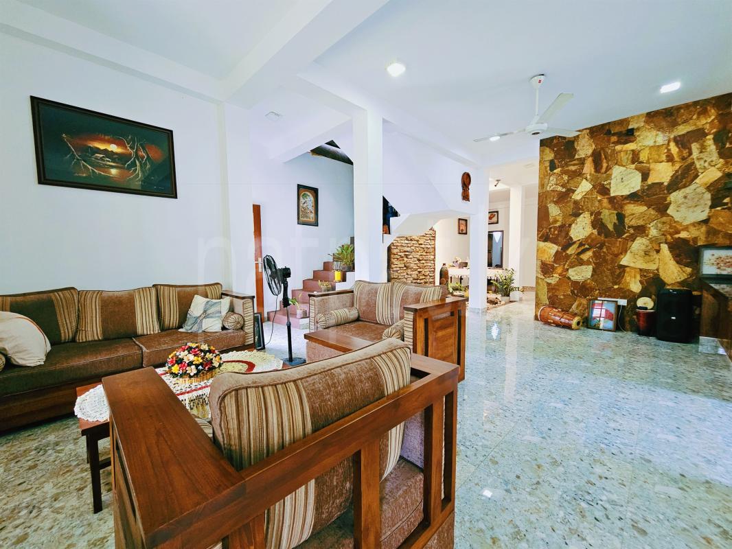 House for Sale in Kottawa ads-image-1