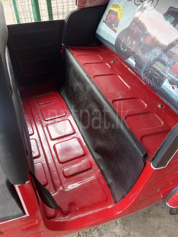 Bajaj Three Wheel 2012 - Used Three wheeler sale in Sri Lanka - patpat.lk