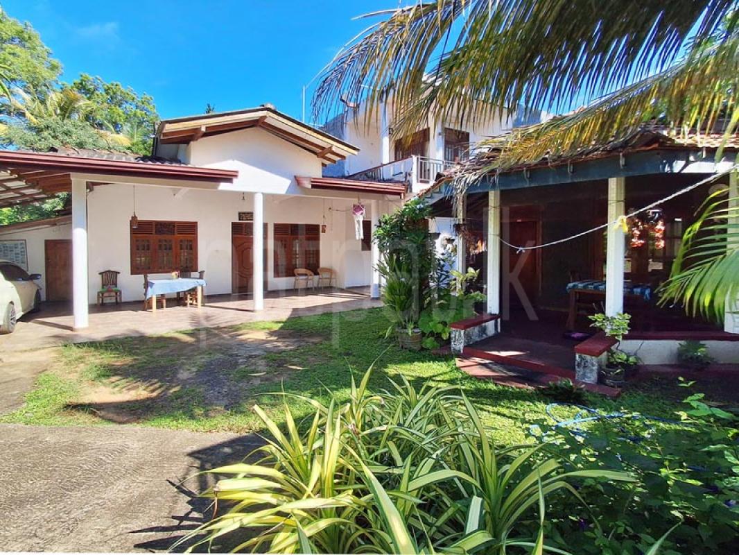 Restaurant for Sale in Tangalla