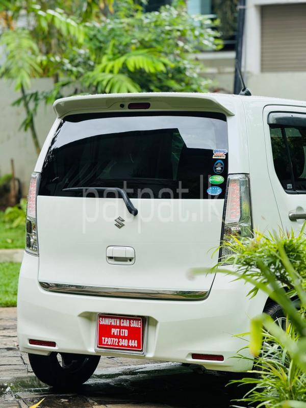 Advertisement image 6