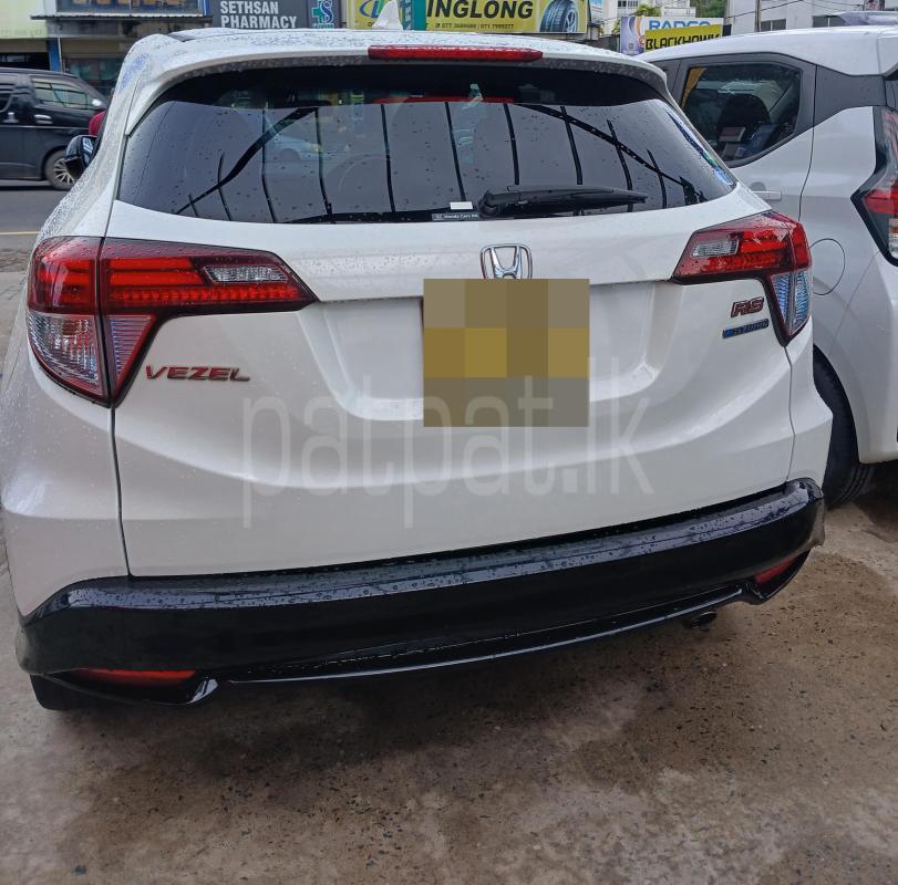 Honda Vezel 2016 - Used SUV sale in Sri Lanka - patpat.lk