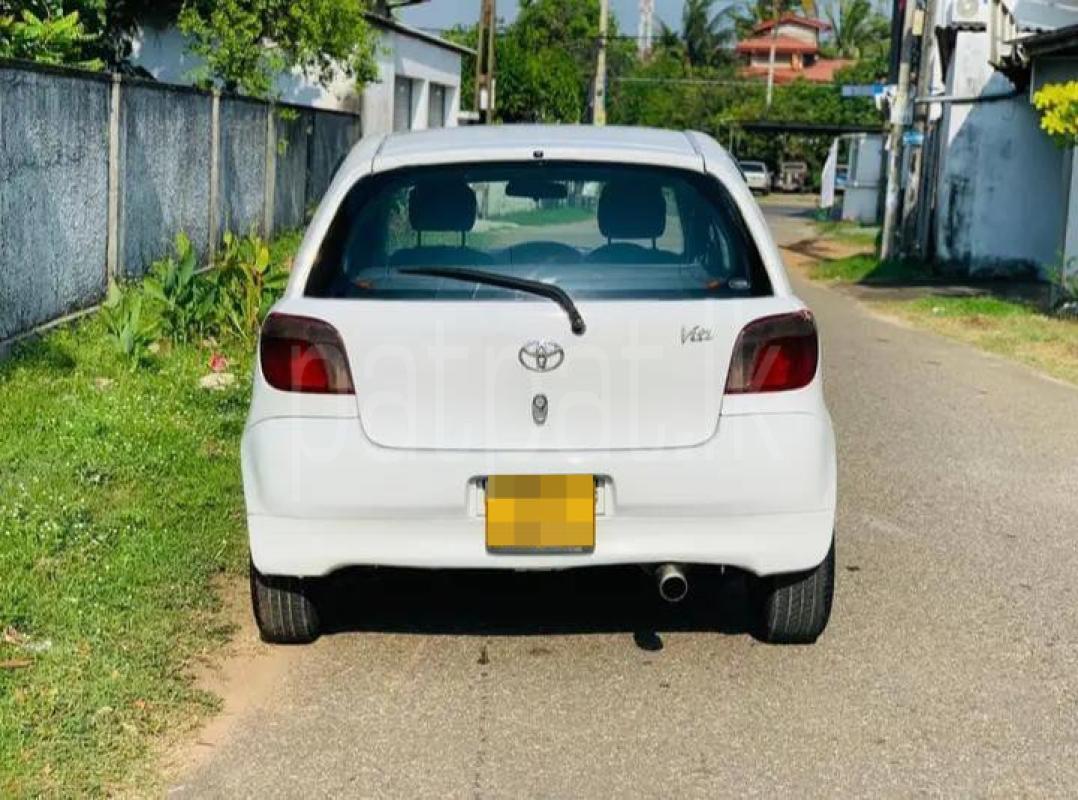 Toyota Vitz 1999 - பயன்படுத்தப்பட்டது கார் sale in Sri Lanka - patpat.lk