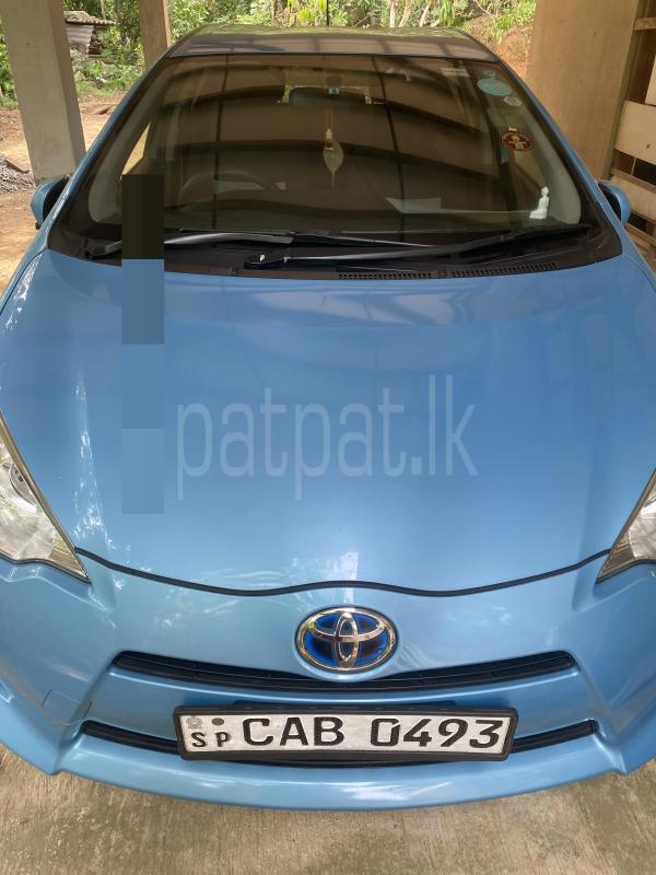 Toyota Aqua 2014 - பயன்படுத்தப்பட்டது கார் sale in Sri Lanka - patpat.lk