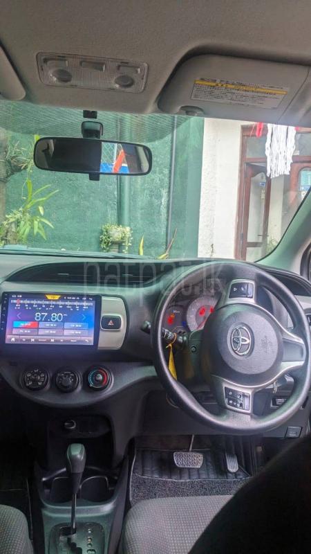 Toyota Vitz 2015 - பயன்படுத்தப்பட்டது கார் sale in Sri Lanka - patpat.lk