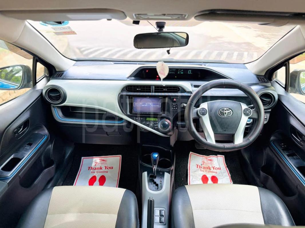 Toyota Aqua 2013 - பயன்படுத்தப்பட்டது கார் sale in Sri Lanka - patpat.lk