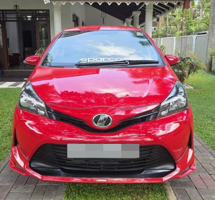 Toyota Vitz 2015 ads-image-1