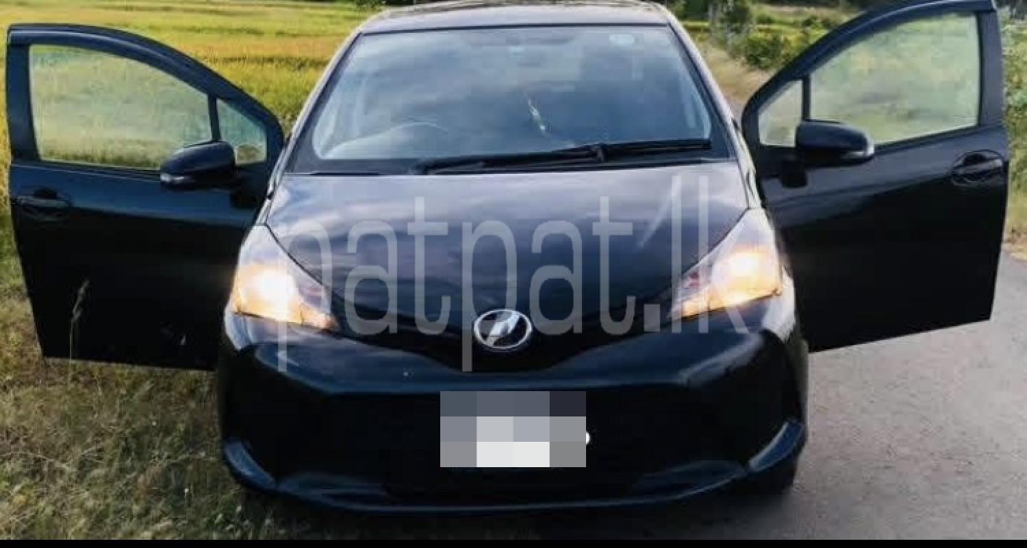 Toyota Vitz 2016 - பயன்படுத்தப்பட்டது கார் sale in Sri Lanka - patpat.lk