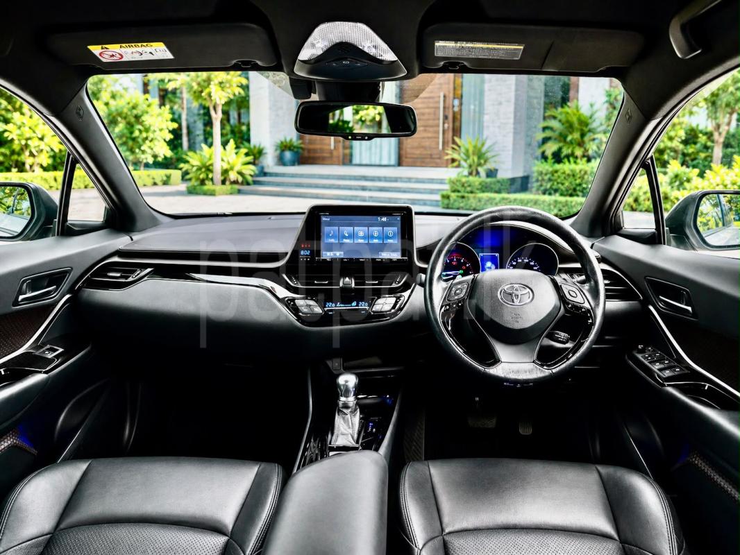 Toyota CHR 2017 - Used SUV sale in Sri Lanka - patpat.lk