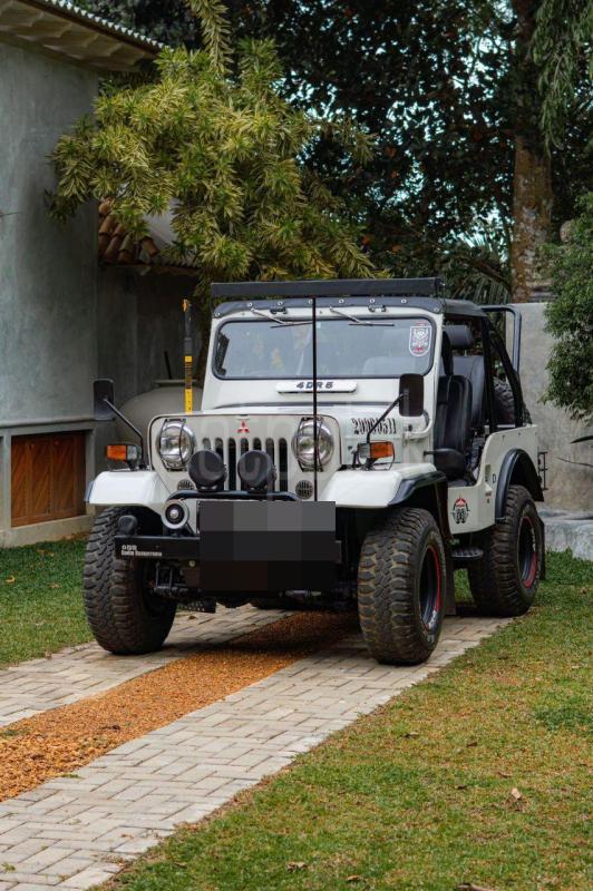 Mitsubishi 4DR5 2000 - Used SUV sale in Sri Lanka - patpat.lk