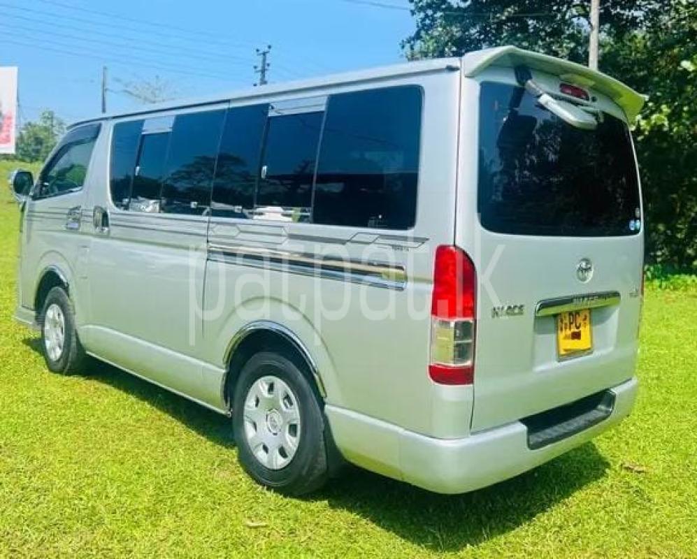 Advertisement image 4