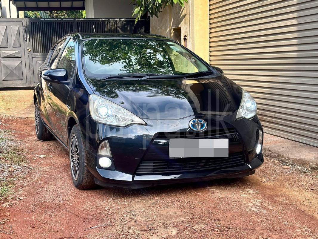 Toyota Aqua 2013 - Used Car sale in Sri Lanka - patpat.lk