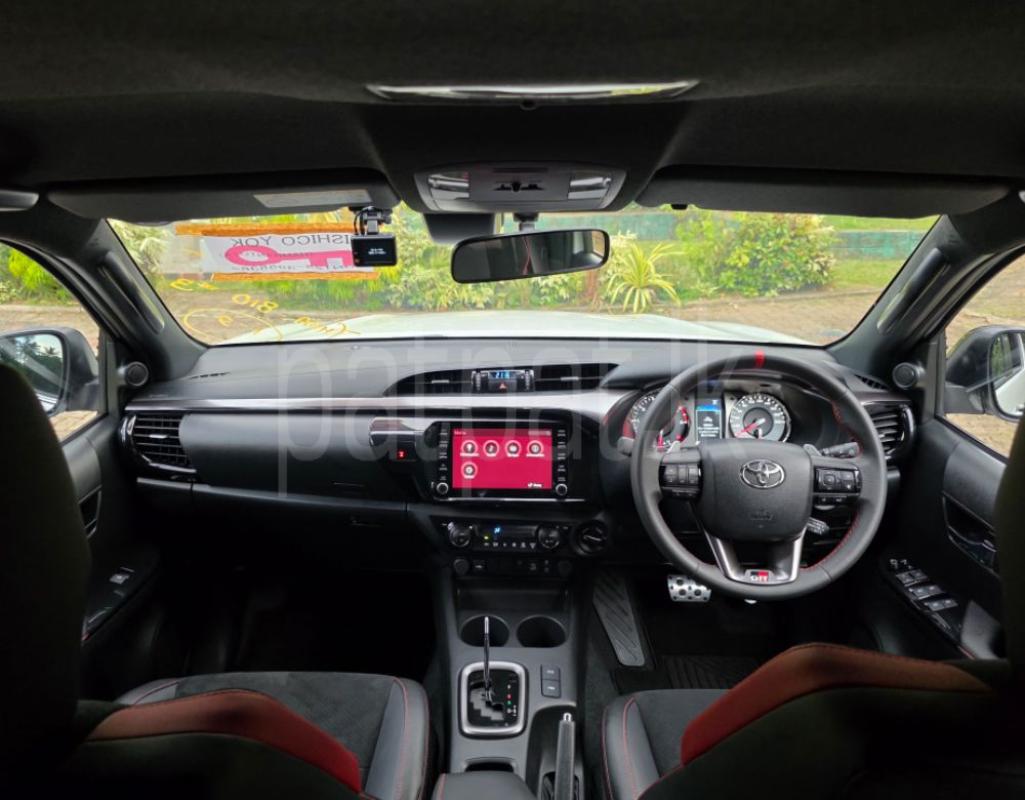 Advertisement image 4