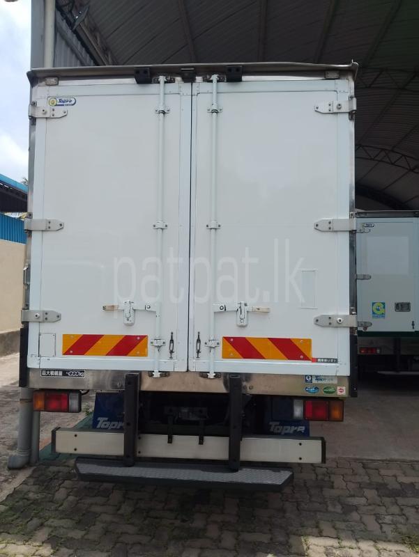 Isuzu ELF 2018 - பயன்படுத்தப்பட்டது டிரக் sale in Sri Lanka - patpat.lk