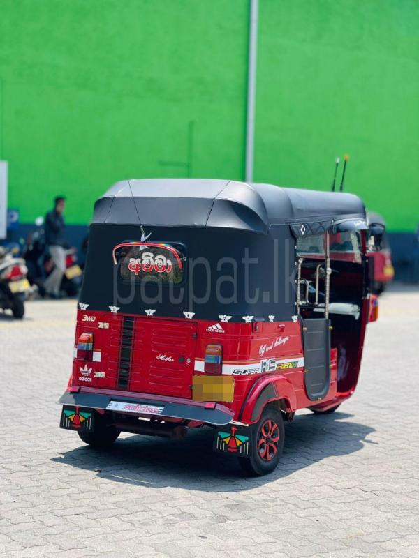 Bajaj 4 stroke 2010 - பயன்படுத்தப்பட்டது முச்சக்கர வண்டி sale in Sri Lanka - patpat.lk