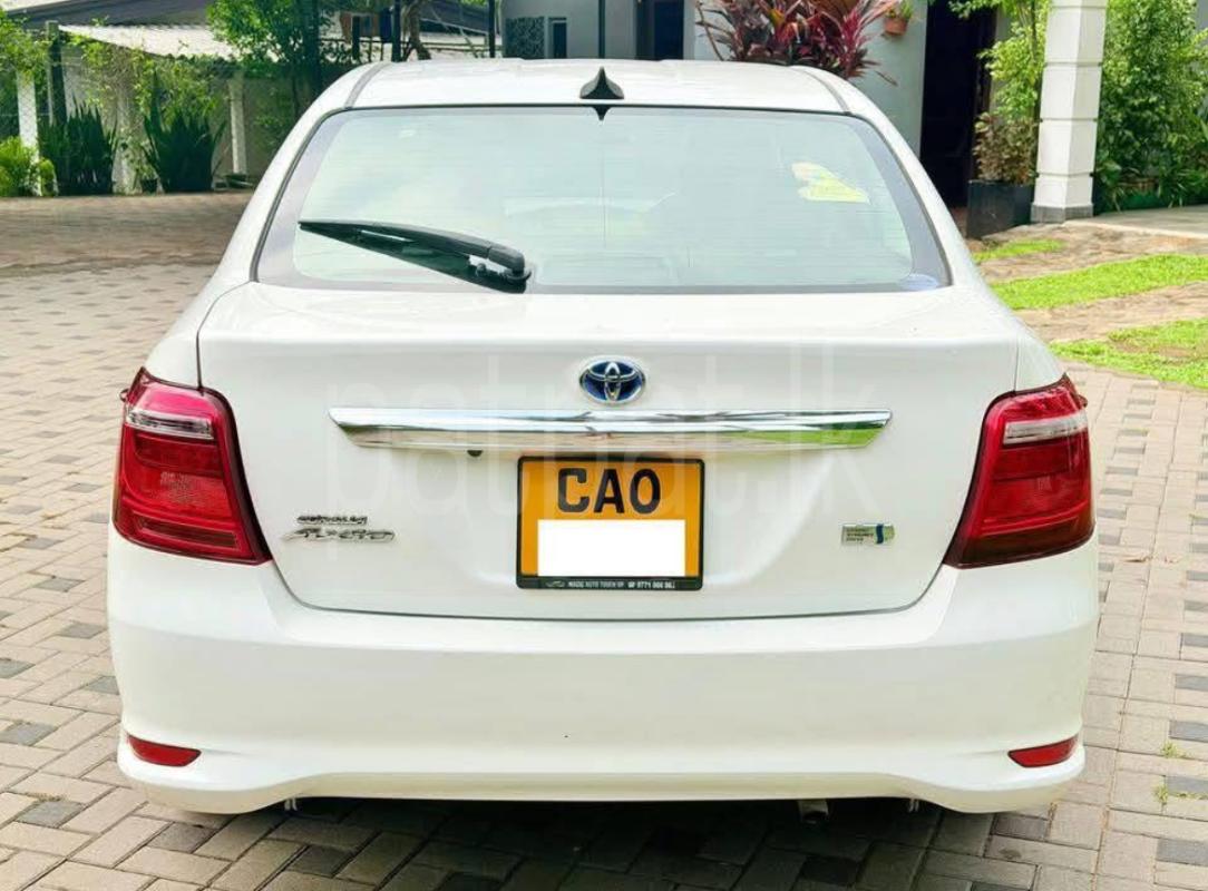 Toyota Axio 2015 - Used Car sale in Sri Lanka - patpat.lk