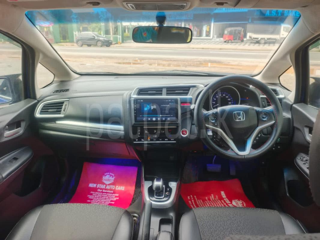 Honda Fit 2013 - பயன்படுத்தப்பட்டது கார் sale in Sri Lanka - patpat.lk