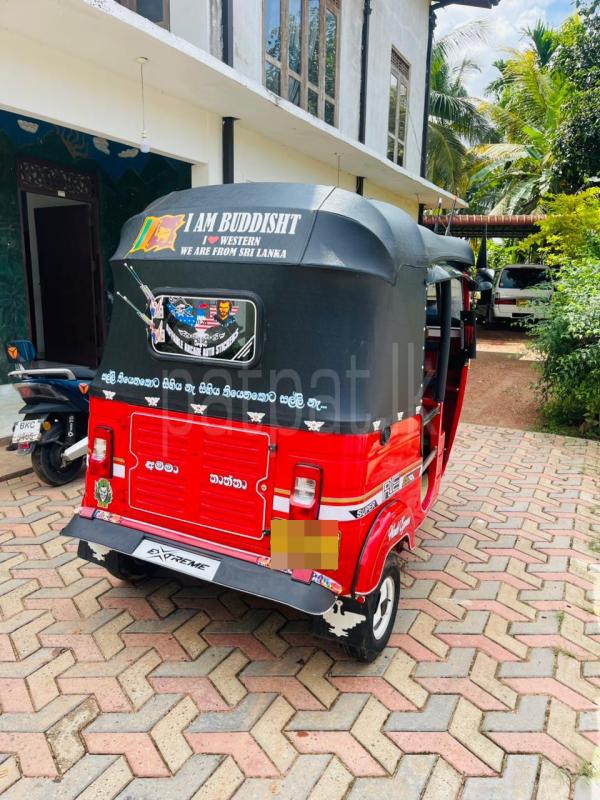 Bajaj Three Wheel 2006 - பயன்படுத்தப்பட்டது முச்சக்கர வண்டி sale in Sri Lanka - patpat.lk
