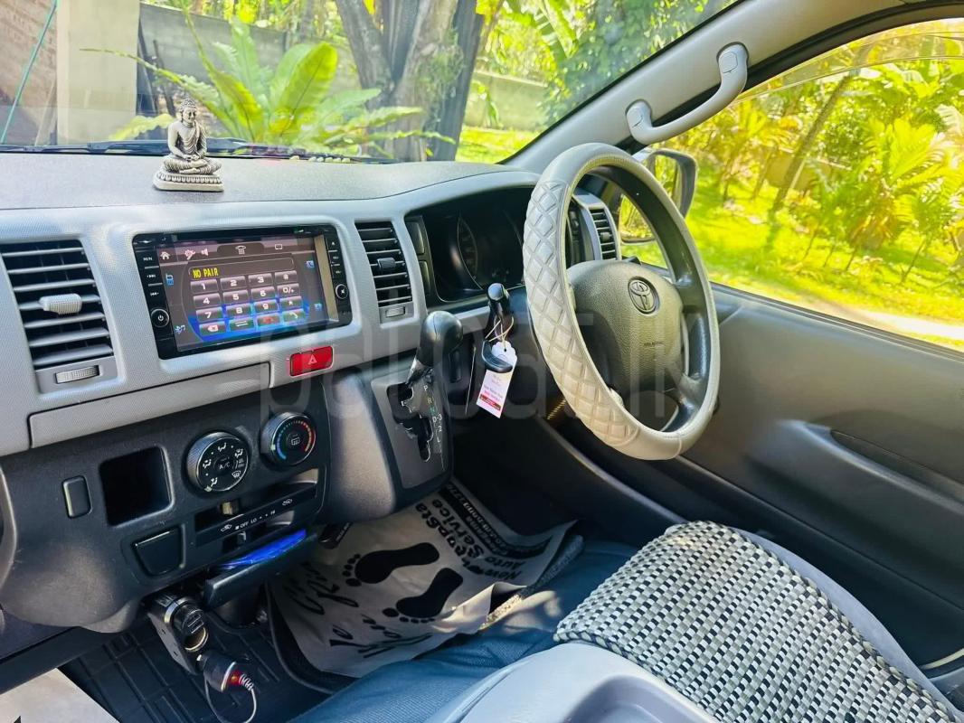Toyota Hiace 2007 - Used Van sale in Sri Lanka - patpat.lk