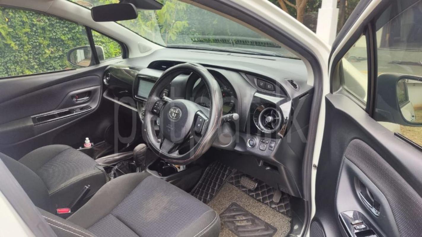 Advertisement image 6