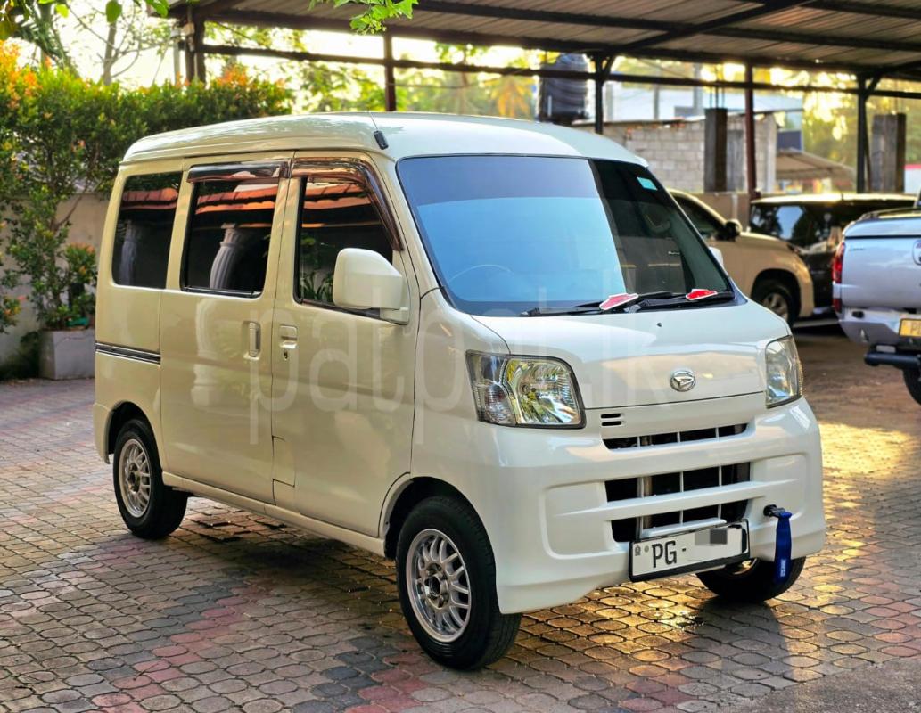 Advertisement image 3