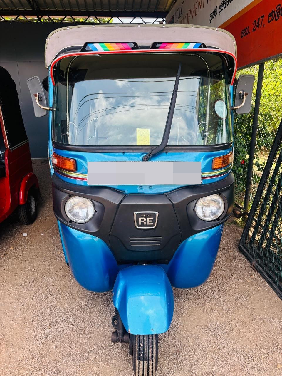 Bajaj Three Wheel 2014 - Used Three wheeler sale in Sri Lanka - patpat.lk