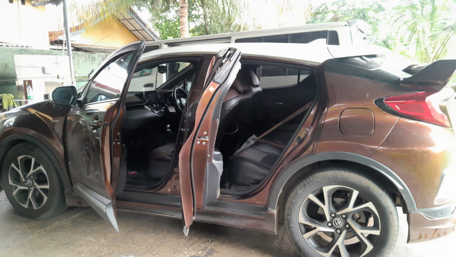 Toyota CHR 2016 - பயன்படுத்தப்பட்டது SUV sale in Sri Lanka - patpat.lk