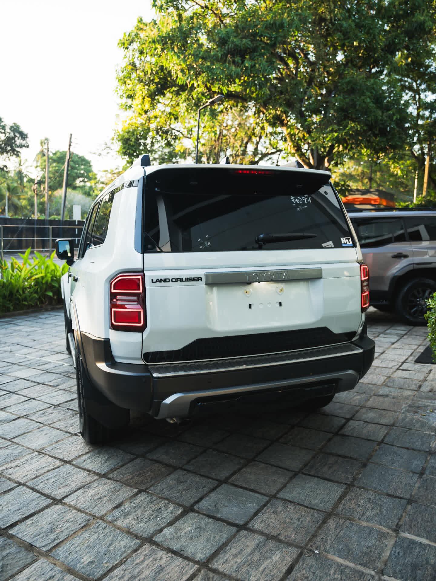 Toyota Land Cruiser 2025 - சான்றளிக்கப்பட்டது SUV sale in Sri Lanka - patpat.lk