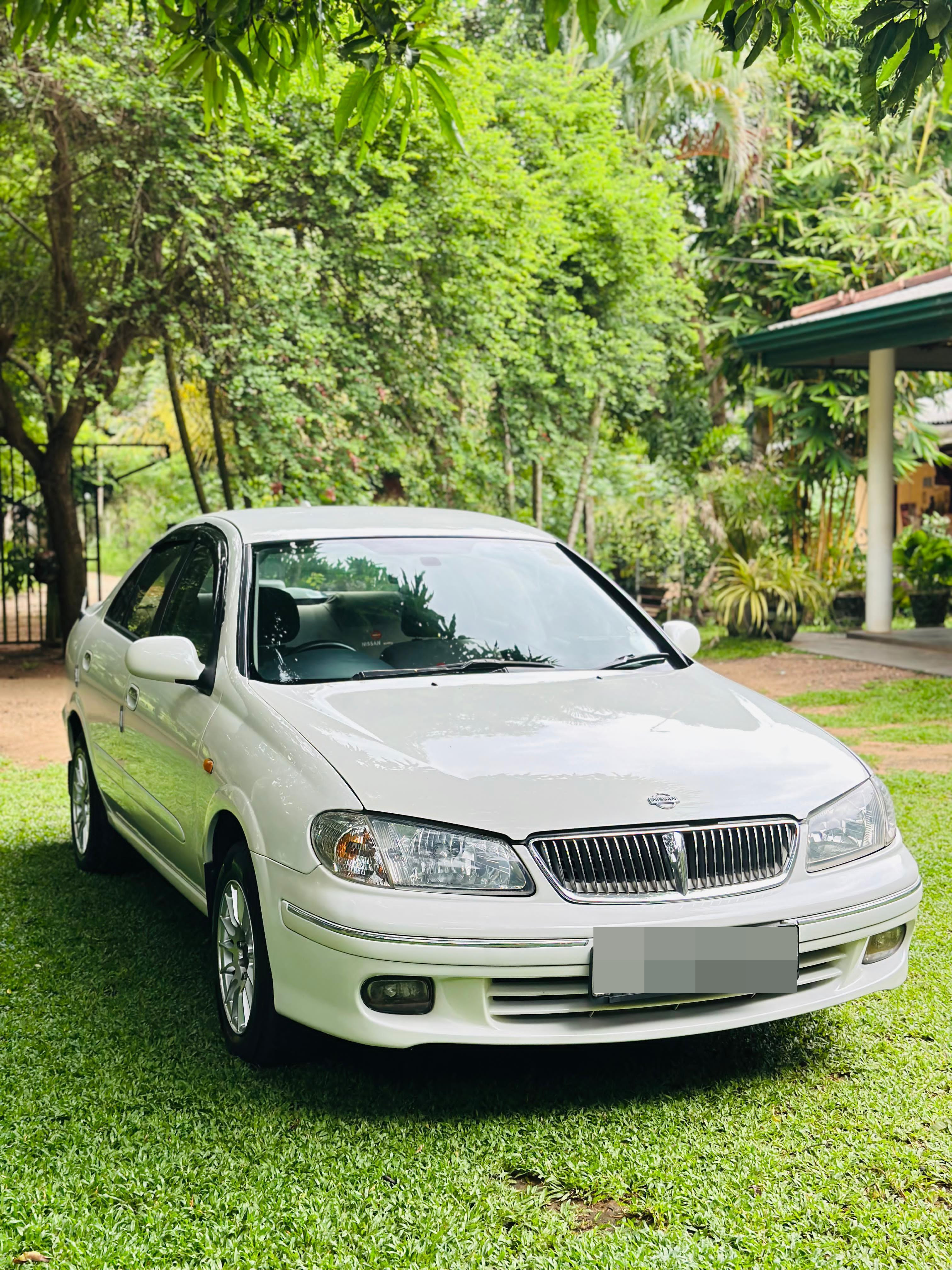 Nissan Sunny 2000 - Used Car sale in Sri Lanka - patpat.lk