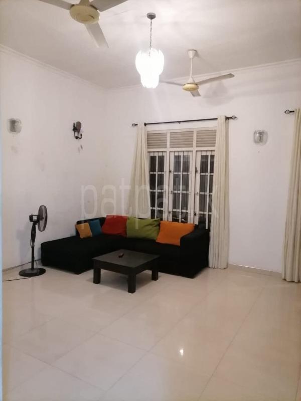 House for Sale in Talawatugoda