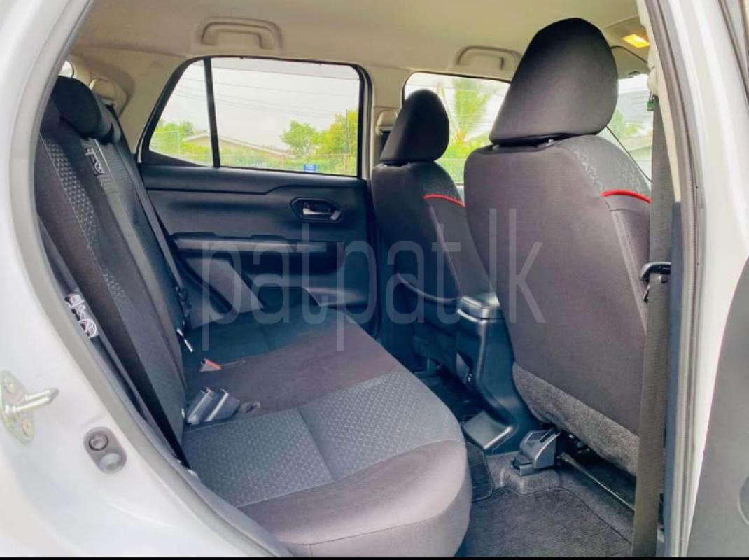 Advertisement image 6