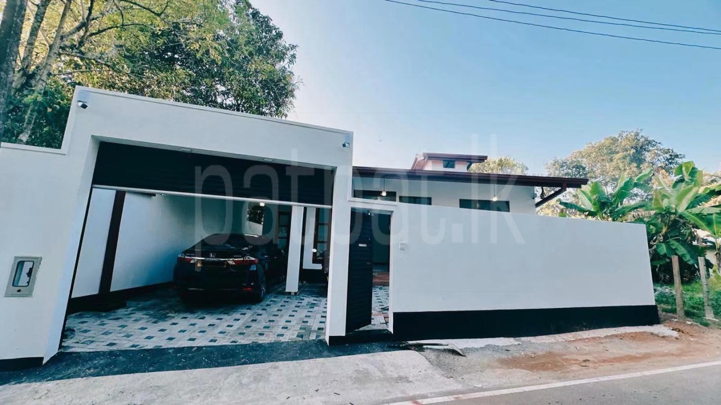 House for Sale in Kaduwela