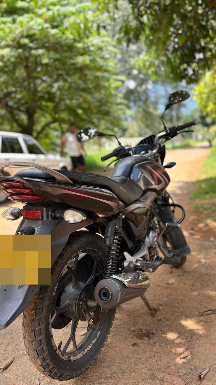 Bajaj Discover 2014 - பயன்படுத்தப்பட்டது பைக் sale in Sri Lanka - patpat.lk