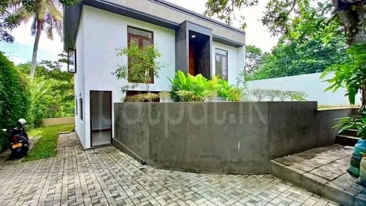 House for Sale in Piliyandala ads-image-1