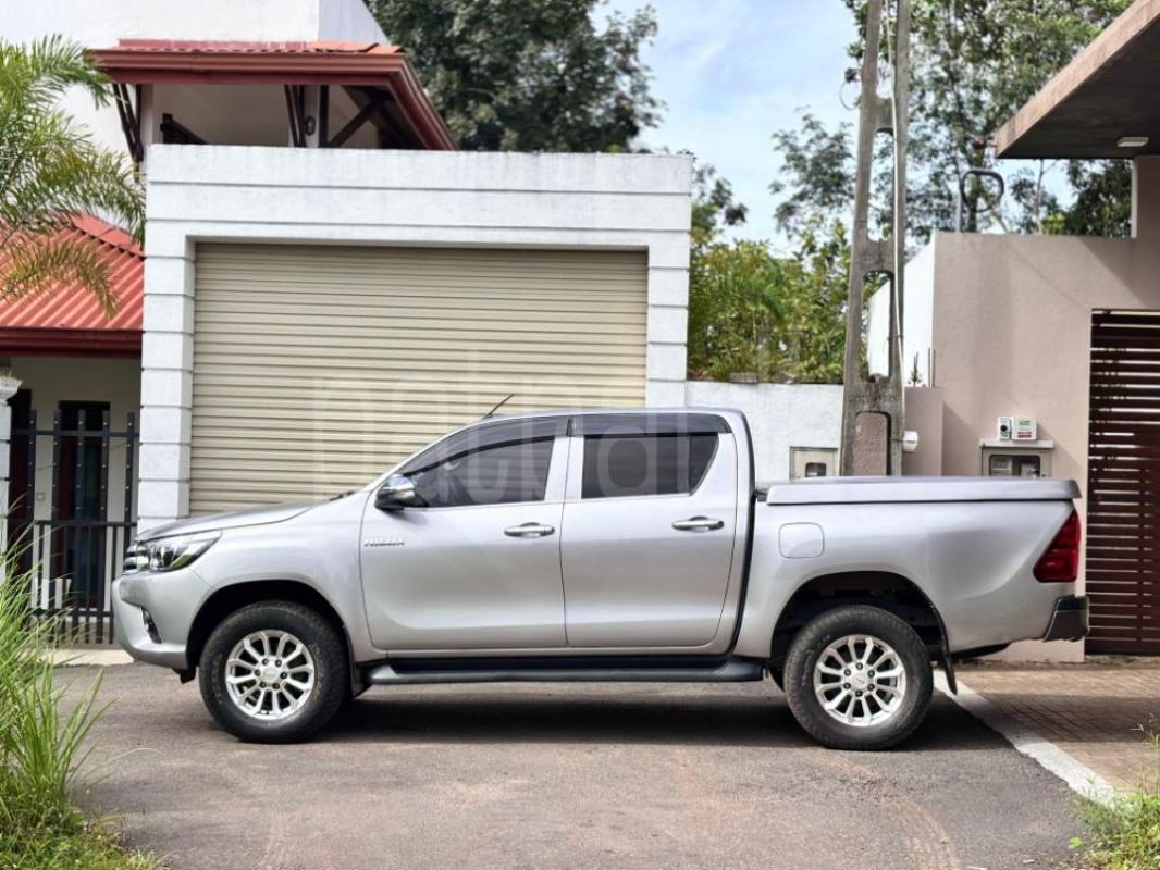 Advertisement image 4