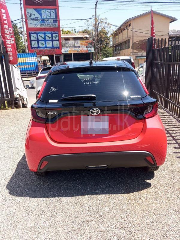 Toyota Yaris 2024 - අලුත් කාර් sale in Sri Lanka - patpat.lk
