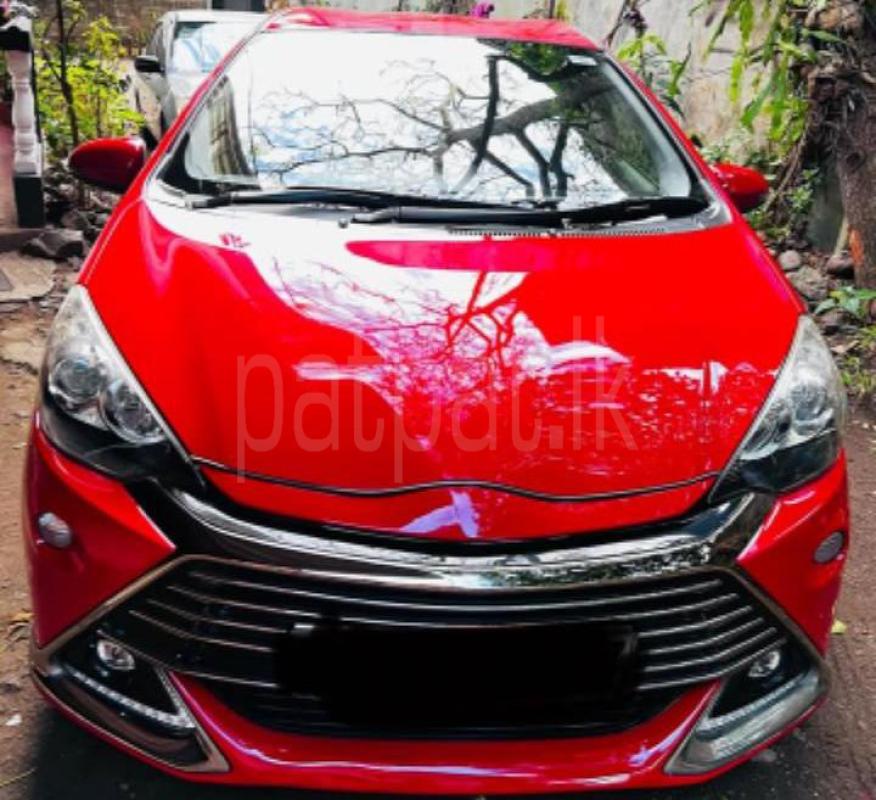 Toyota Aqua 2015 - Used Car sale in Sri Lanka - patpat.lk
