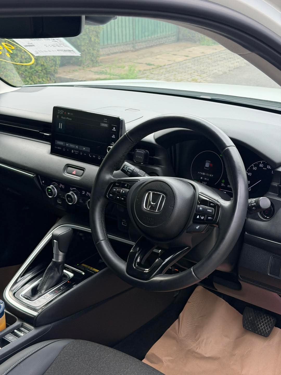 Honda Vezel 2023 - Reconditioned SUV sale in Sri Lanka - patpat.lk