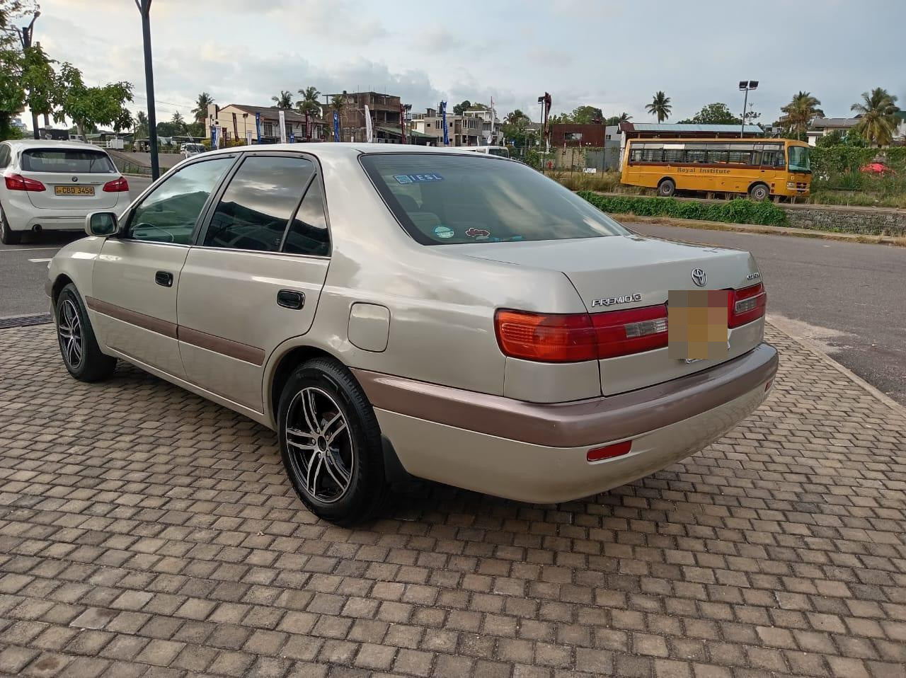 Toyota Premio 2001 - Used Car sale in Sri Lanka - patpat.lk