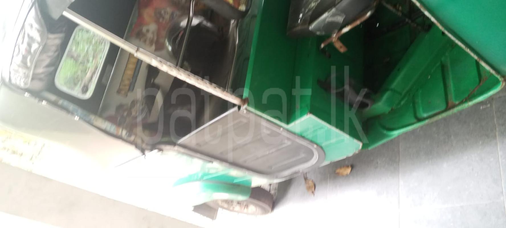 Bajaj Three Wheel 2007 - பயன்படுத்தப்பட்டது முச்சக்கர வண்டி sale in Sri Lanka - patpat.lk