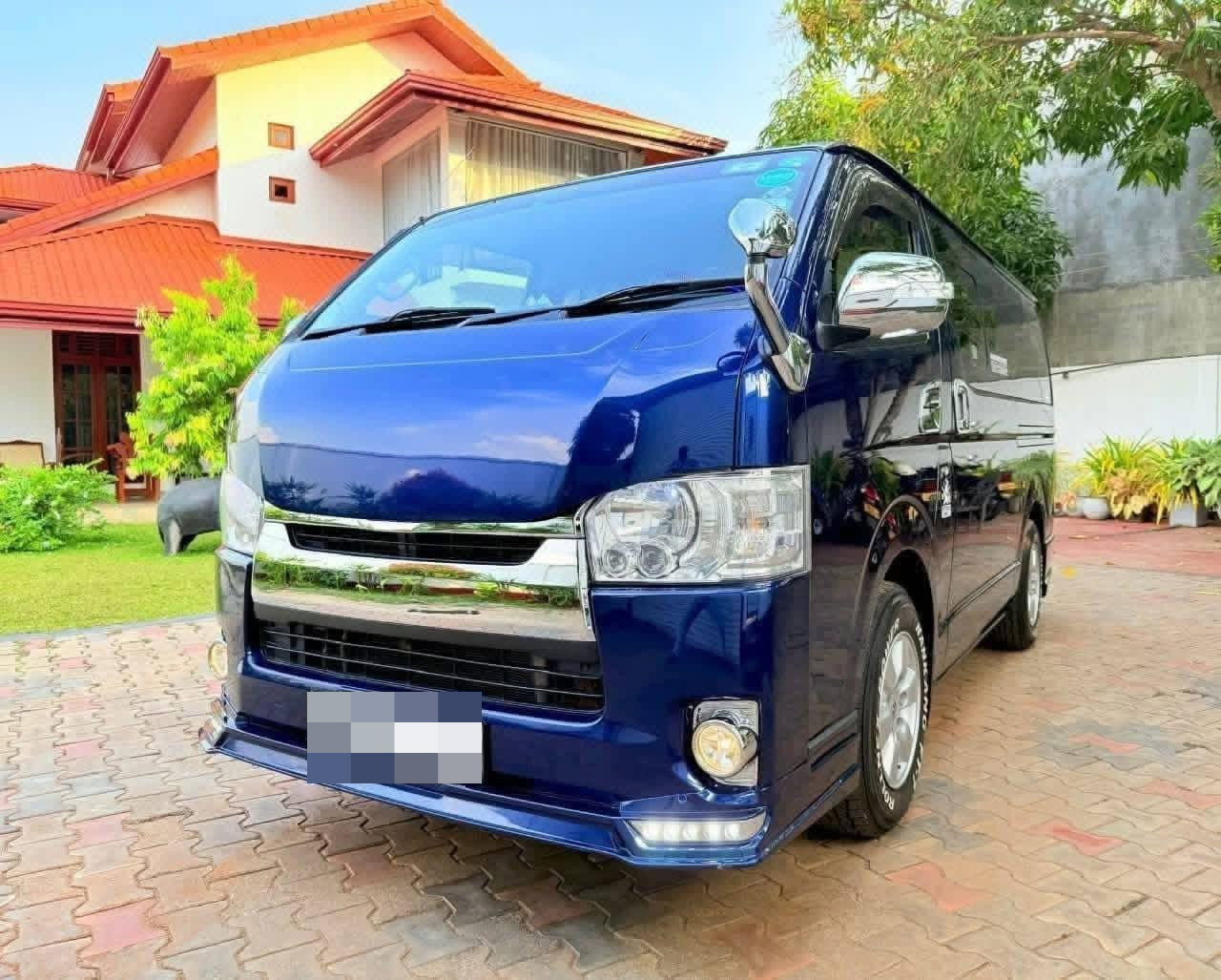 Toyota Super GL 2014 - Used Van sale in Sri Lanka - patpat.lk