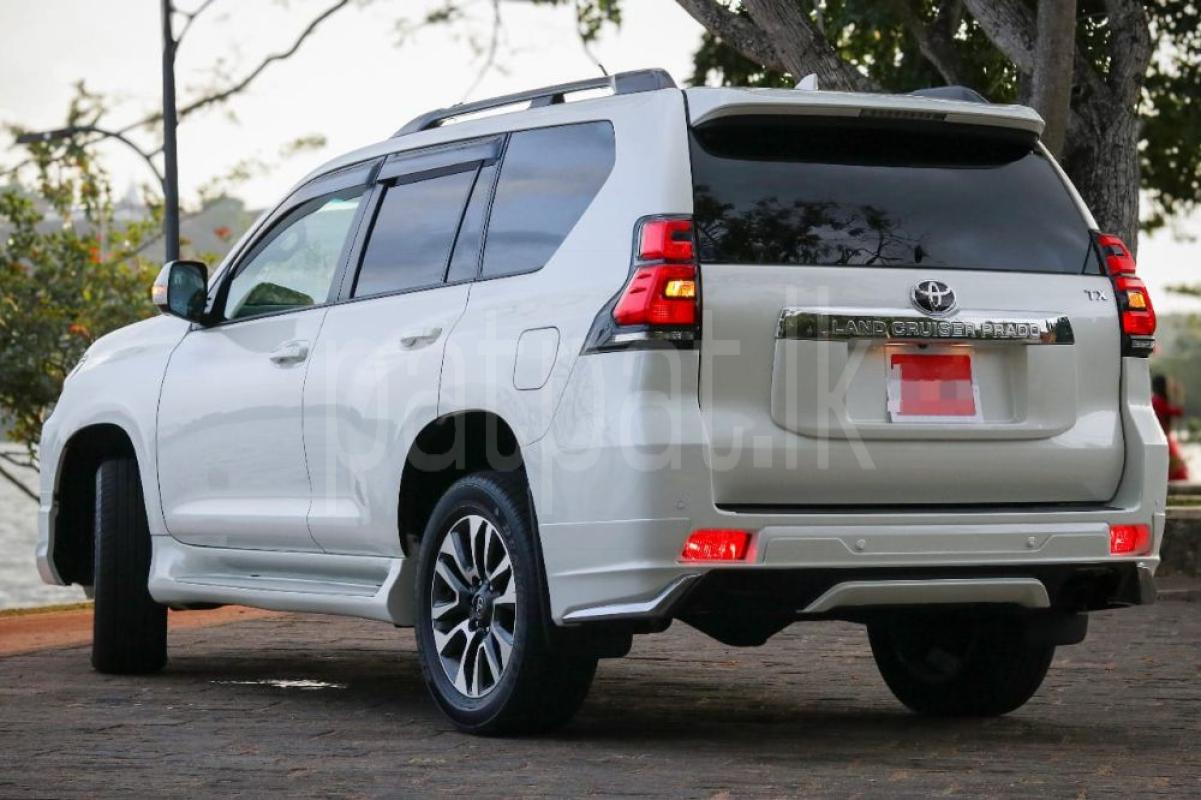 Advertisement image 6