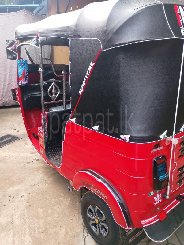 Bajaj Three Wheel 2012 - பயன்படுத்தப்பட்டது முச்சக்கர வண்டி sale in Sri Lanka - patpat.lk