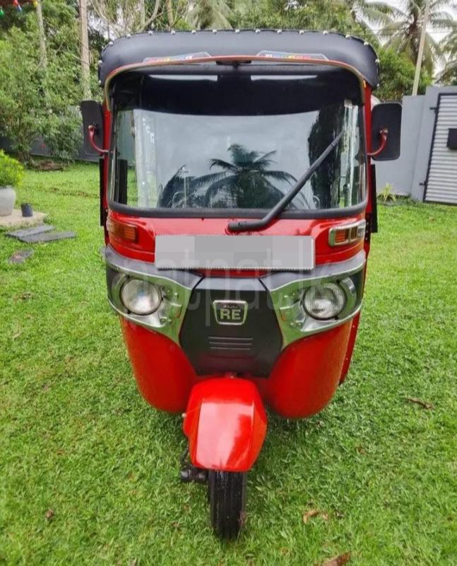 Bajaj 4 stroke 2019 - பயன்படுத்தப்பட்டது முச்சக்கர வண்டி sale in Sri Lanka - patpat.lk
