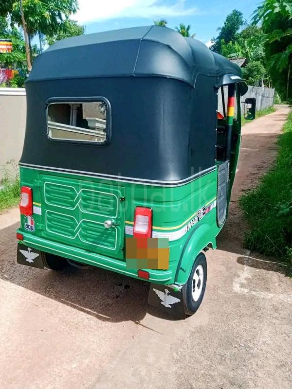Bajaj 2 stroke 2000 - பயன்படுத்தப்பட்டது முச்சக்கர வண்டி sale in Sri Lanka - patpat.lk