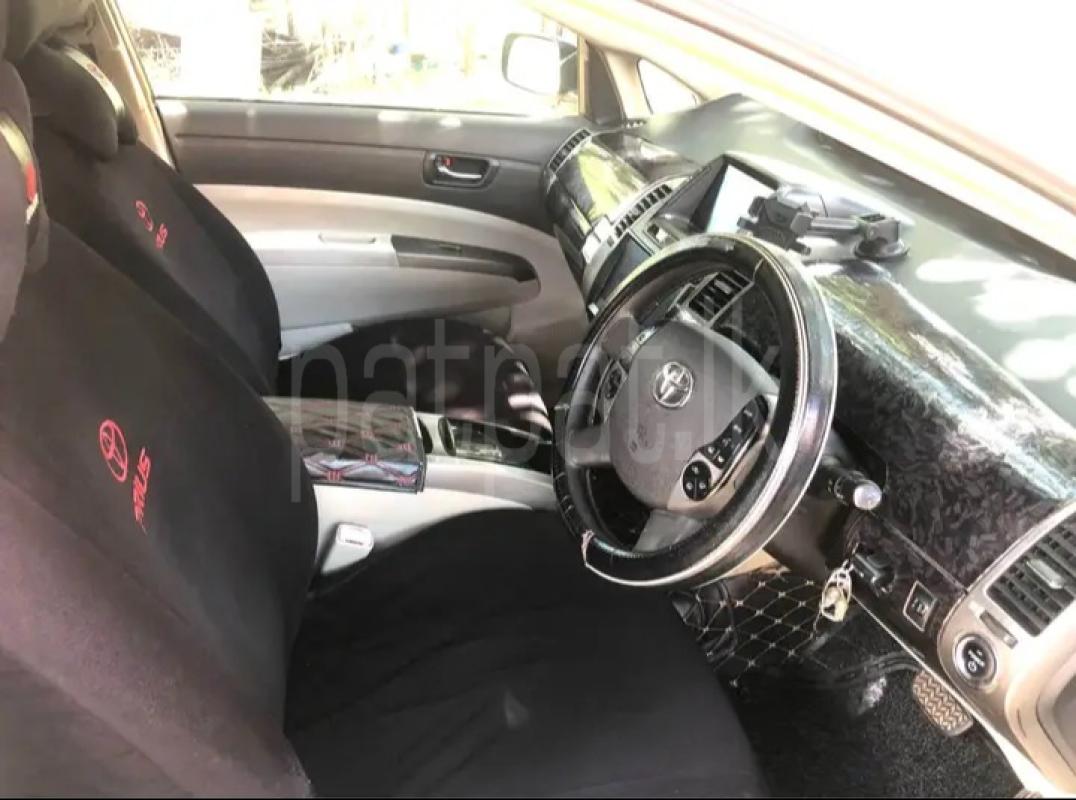 Toyota Prius 2008 - பயன்படுத்தப்பட்டது கார் sale in Sri Lanka - patpat.lk