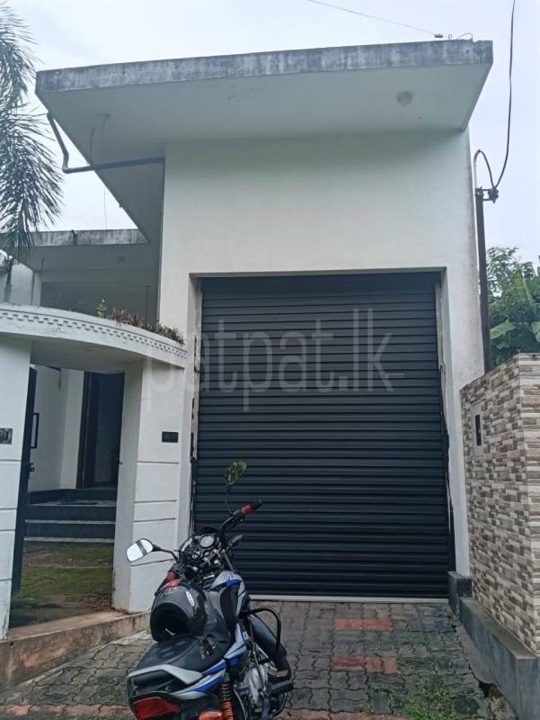 Advertisement image 3