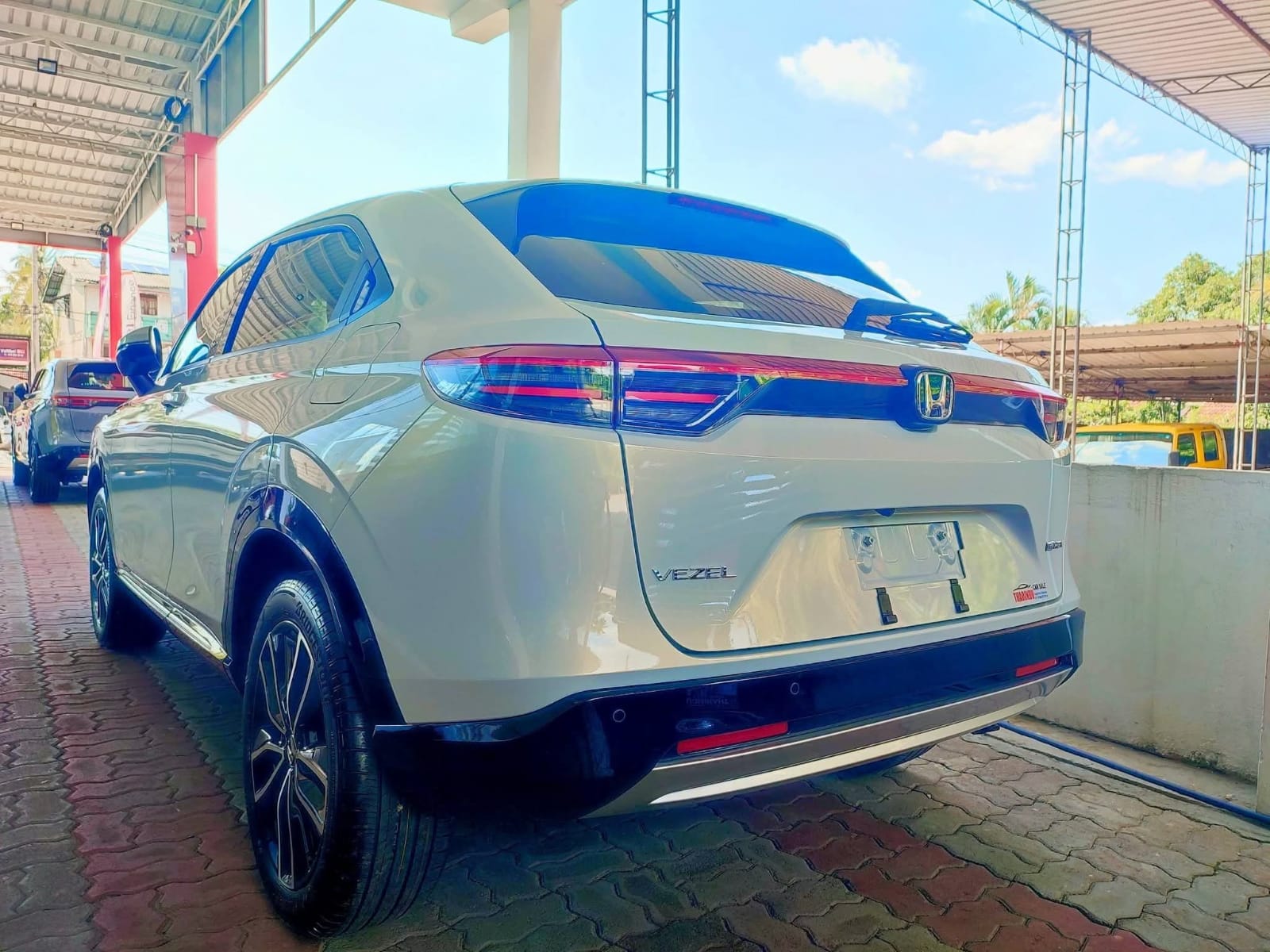 Honda Vezel 2026 - අලුත් SUV රථය sale in Sri Lanka - patpat.lk