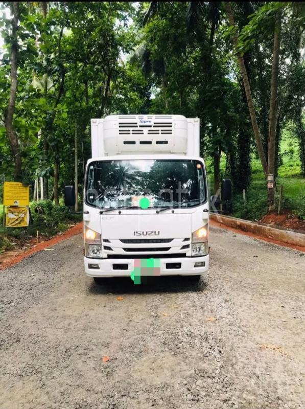 Isuzu ELF 2020 - பயன்படுத்தப்பட்டது டிரக் sale in Sri Lanka - patpat.lk