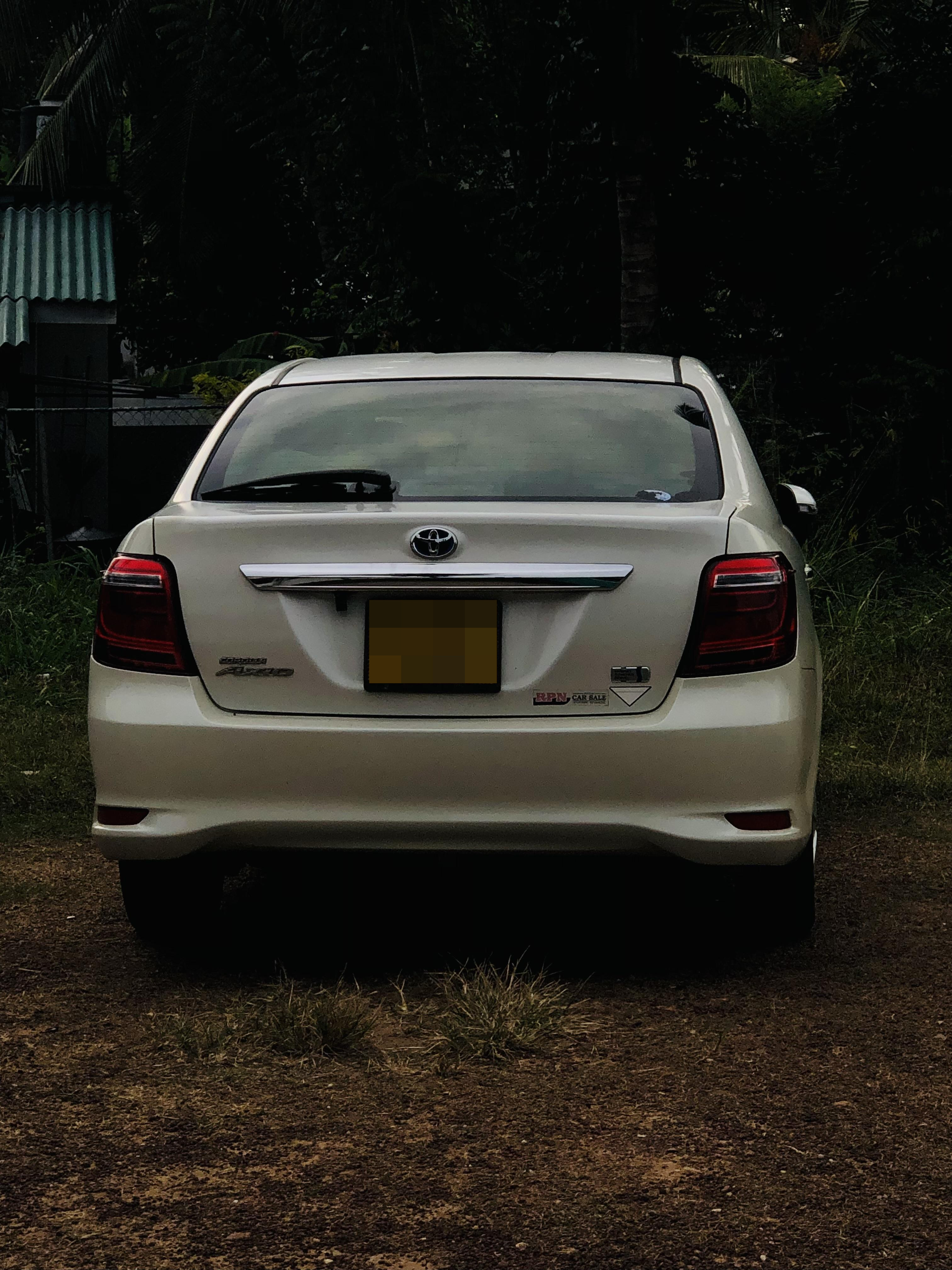 Toyota Axio 2015 - Used Car sale in Sri Lanka - patpat.lk